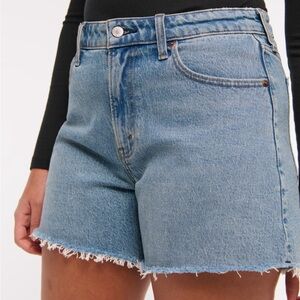 Abercrombie Curve Love High Rise Dad Short Medium Wash Plus Size